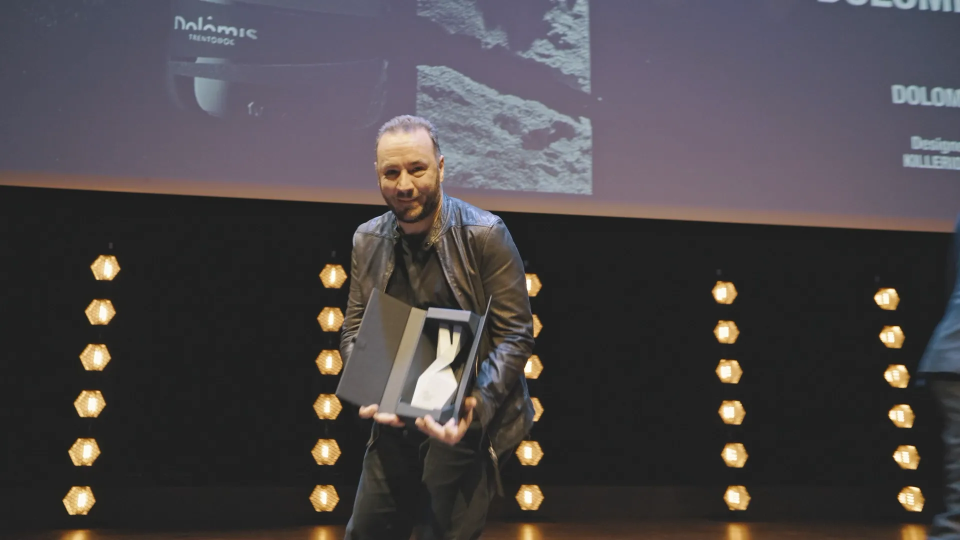 Un premiato sul palco